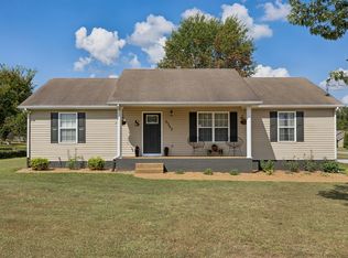 2342 Feedmill Rd, Chapel Hill, TN 37034