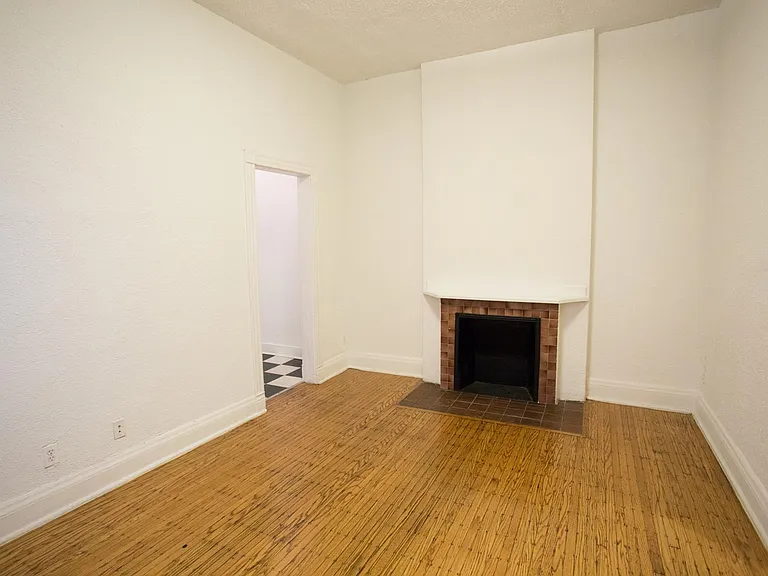 Dining/Living room