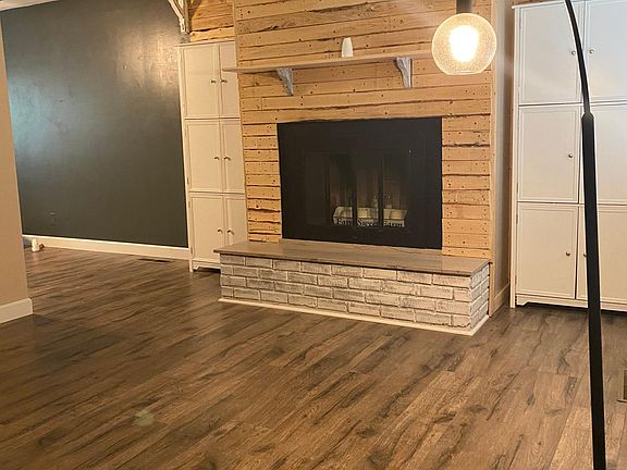 5th image of 3305 Chaucer Dr