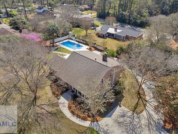 3rd image of 1808 Seminole Trl