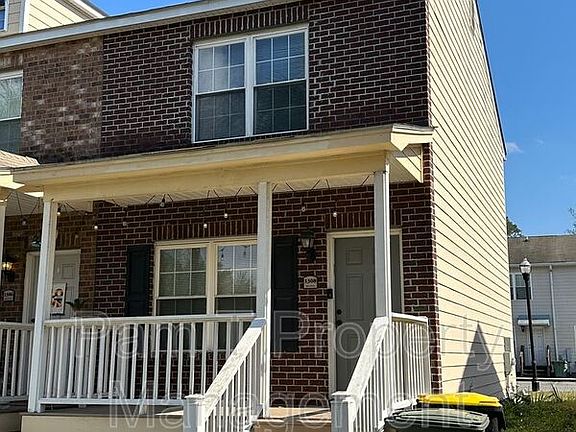 2nd image of 1308 Dieter St