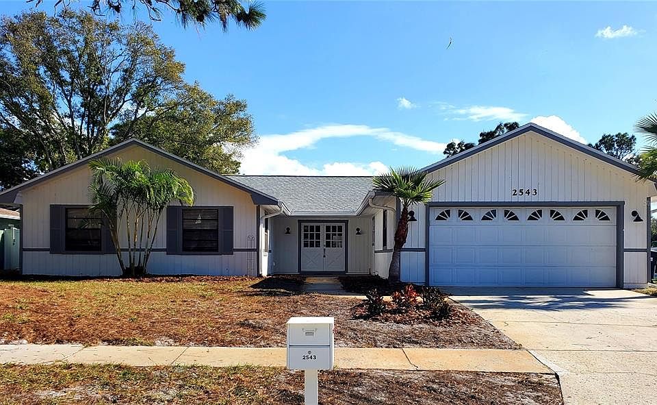 1st image of 2543 Redwood Way