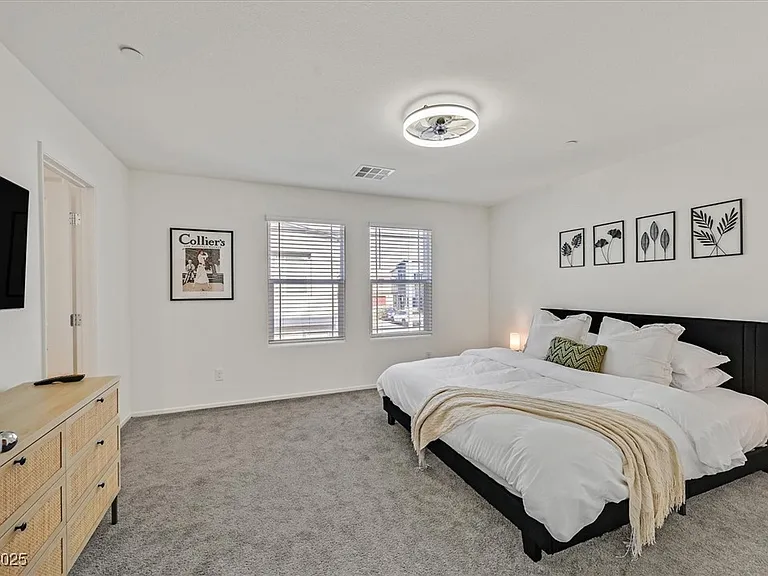 1906 Arietta Vista St — Photo 14