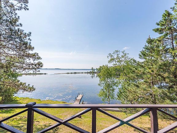 3rd image of 6685 S Point Dr