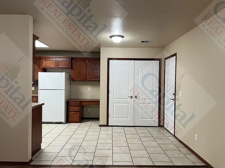 20635 Penny Ln — Photo 8