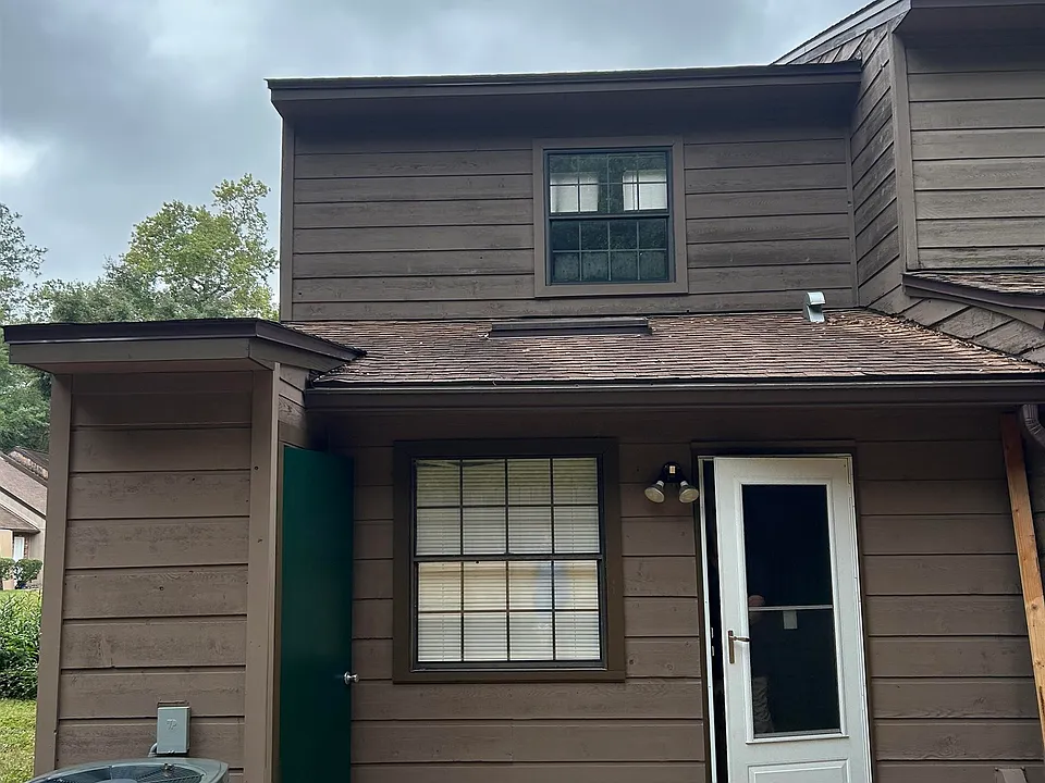 1099 Ocala Rd