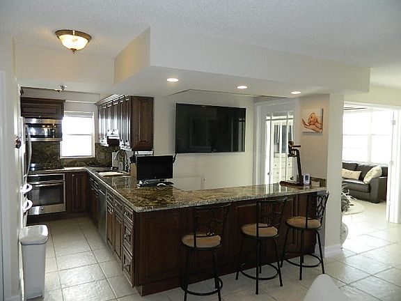 OPEN UPDATED KITCHEN