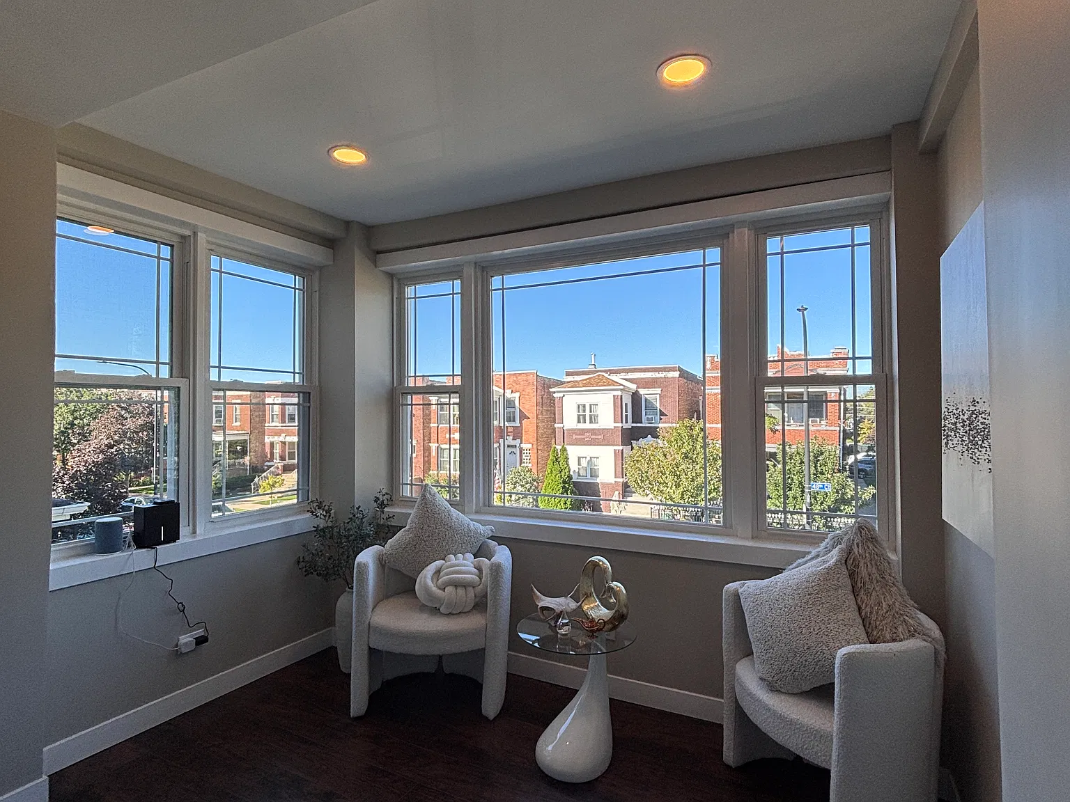 3 bed, 1.5 bath, 1200 sqft, $2,500 — Photo 3