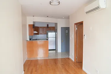 7315 Fifth Avenue, #2R