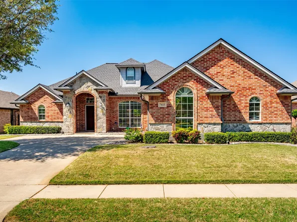 7033 Ridge Crest Dr, North Richland Hills, TX 76182