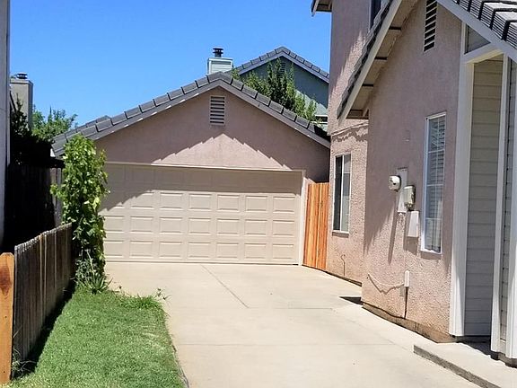 4th image of 4909 Cherryville Ln