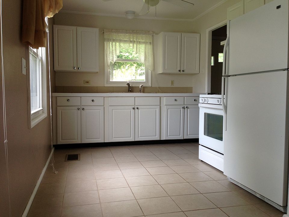 Cheerful kitchen