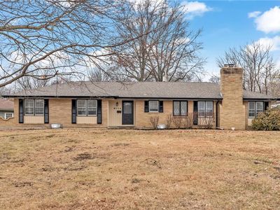 8112 Raytown Rd, Raytown, MO, 64138