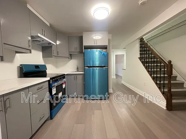 88 Clyde St — Photo 13