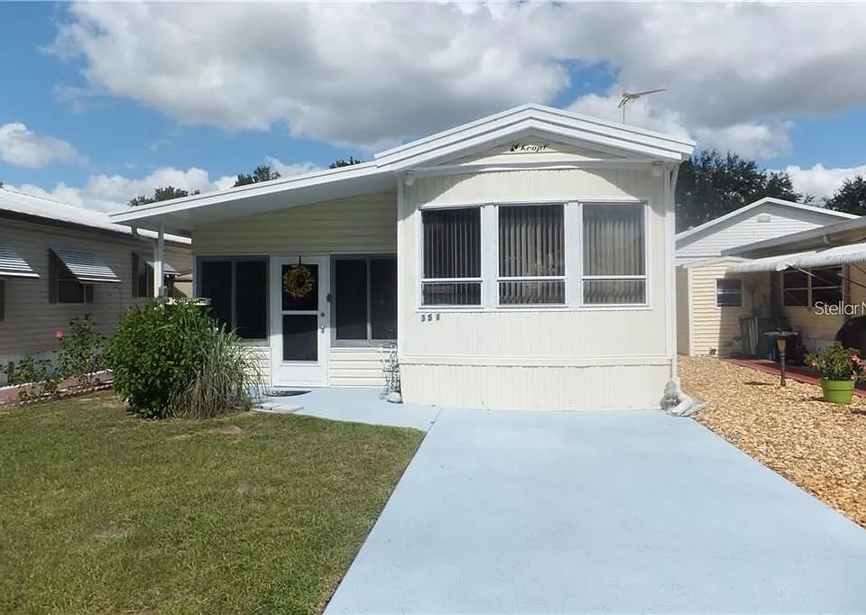 351 Citrus Ridge Dr