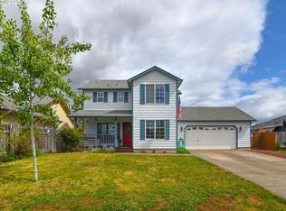 680 Pine Ct, Creswell, OR 97426