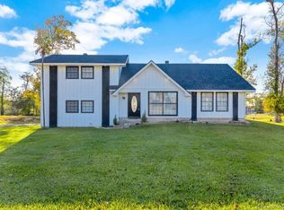 1469 Goos Rd, Lake Charles, LA 70611