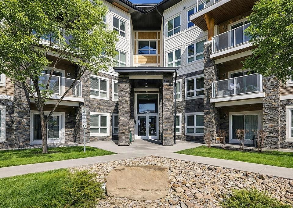 1st image of 240 Skyview Ranch Rd NE #2117