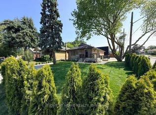 113 Crocus Dr, Toronto, ON M1R4T4