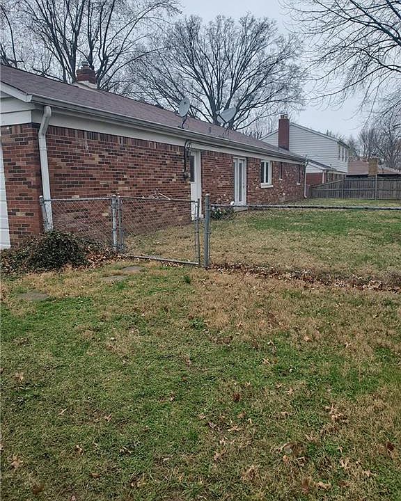 2nd image of 6436 Lupine Dr