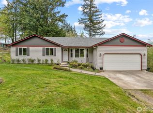 860 Sandy Bend Rd, Castle Rock, WA 98611