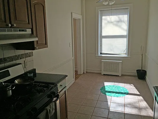 Rented by Dwell Residential Inc | media 10