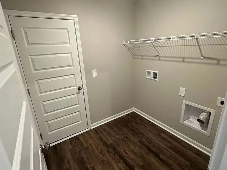 1634 Dryden St SE — Photo 15