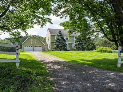 8762 Grange Hill Rd, Sauquoit, NY, 13456