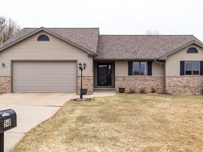 548 Nicole Ln, Wrightstown, WI, 54180