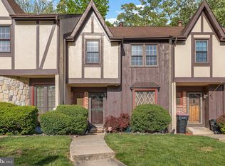 222 Keats Ct, Sicklerville, NJ 08081