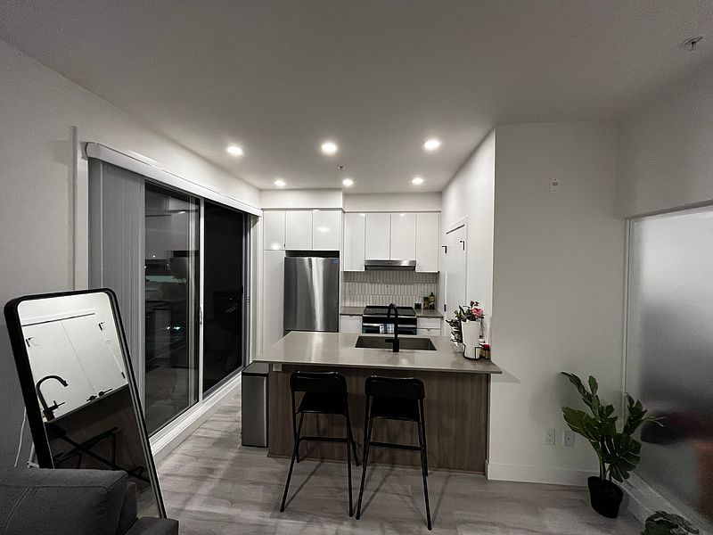 Abbotsford Apartment for rent - 1 Bedroom — photo 13