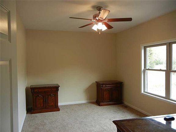 5th image of 485 Gb Monmouth Dr
