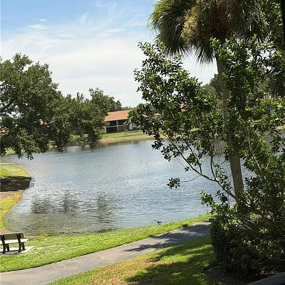 576 Retreat Dr #201 — Photo 41