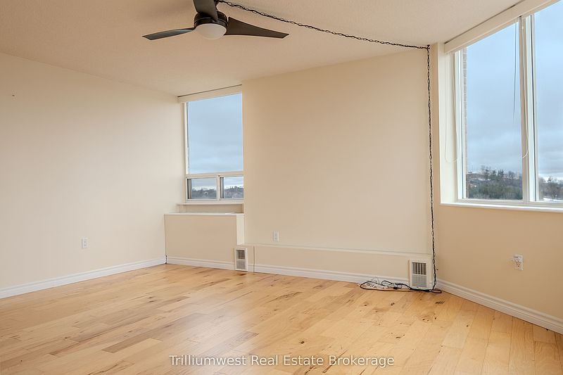 Kitchener Apartment for rent - 2 Bedrooms — photo 4