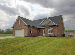 4379 Memory Ln, Adams, TN 37010