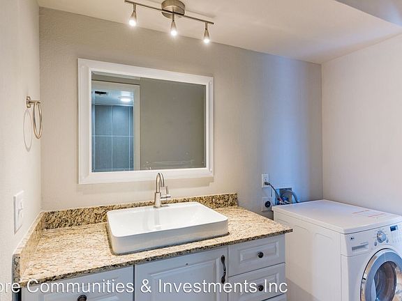 4th image of 645 E 200 S APT 5