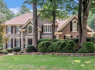 605 Danas Ridge Dr, Roswell, GA 30075