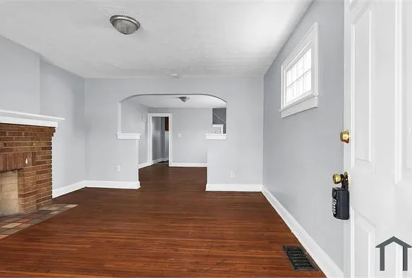 3 bed, 1100 sqft, $1,245 — Photo 3
