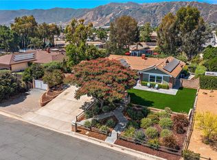 31831 Saint Pierre Ln, Lake Elsinore, CA 92530