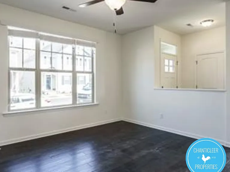 5830 Crestlawn Ct #1 — Photo 5