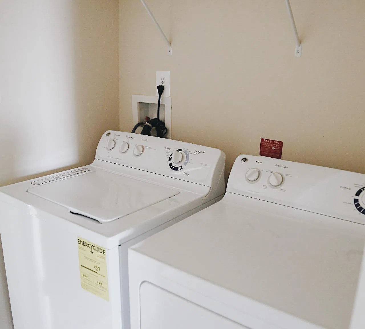 3 bed, 2100 sqft, $3,100 — Photo 2