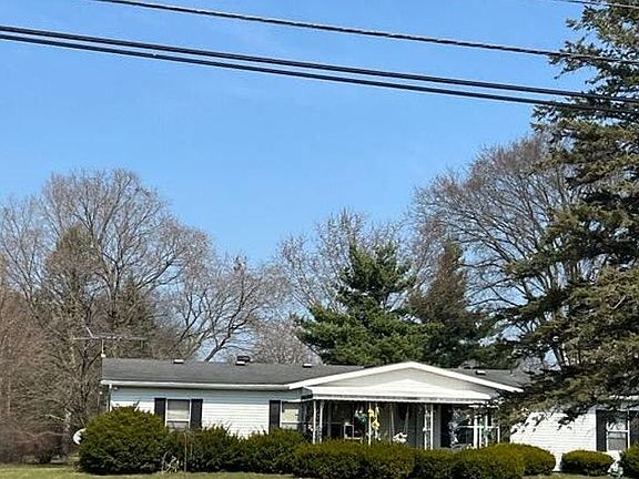 3rd image of 46670 Bemis Rd