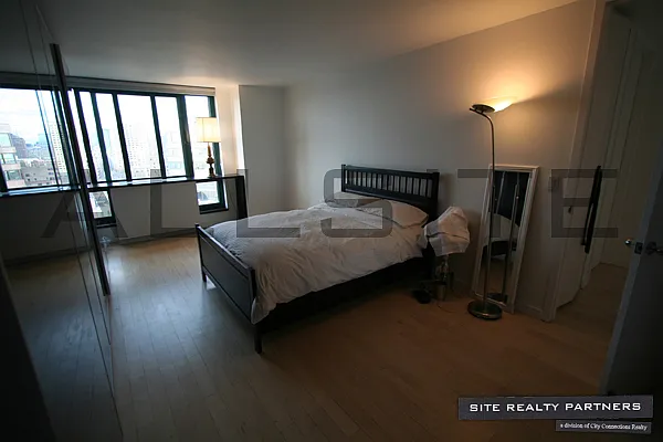 Sold by City Connections Realty | media 18