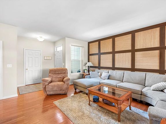 5th image of 265 Birch Ln