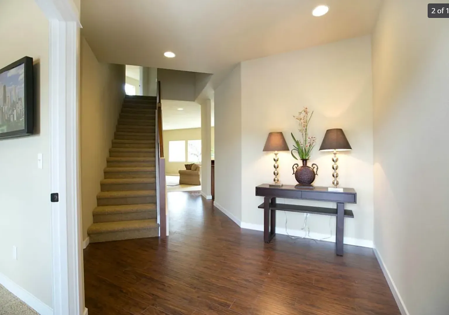 Beautiful large 5 bedroom in Rock Creek Community available now!! — Photo 2