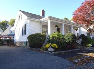 7 Sapphire Rd, Marblehead, MA 01945