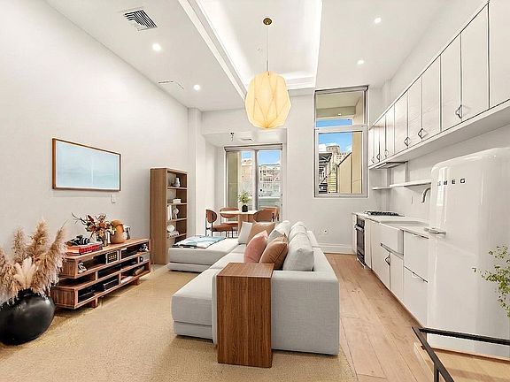 2nd image of 52 E 4th St APT 4N