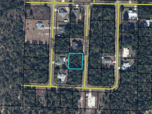4 Vermont Dr, Chipley, FL 32428