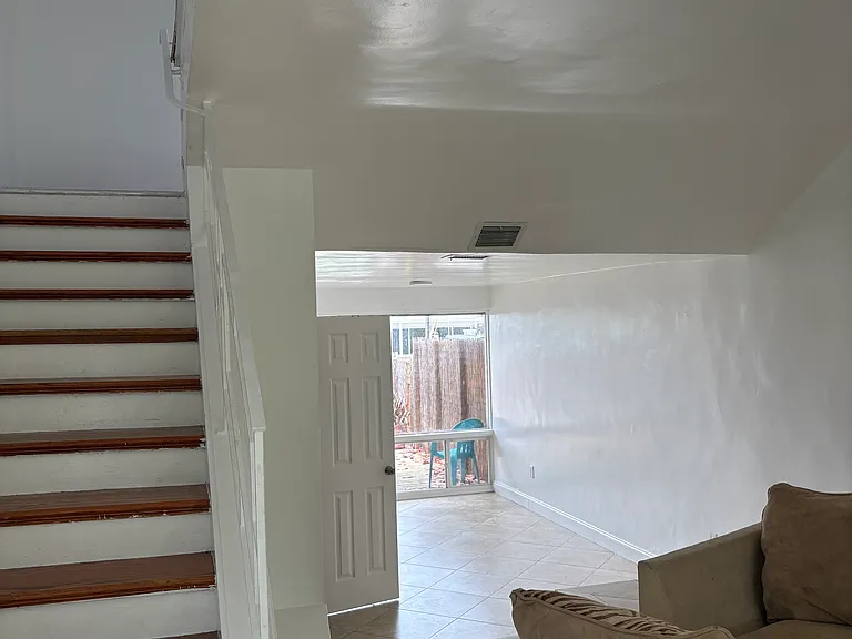 7136 Bonita Dr #6 — Photo 5