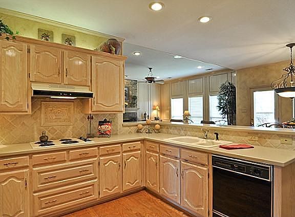 5th image of 189 Glendale Dr